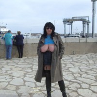 Pic #8 Betty S'exhibe A S&egrave;te