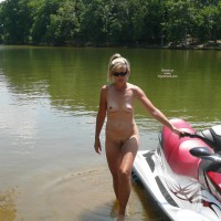 Seadoo´s Nude Driver - Landing Strip, Milf, Small Breasts, Naked Girl, Nude Amateur