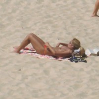 Pic #8 Beach Voyeur:&nbsp;An Australian Beach Holiday