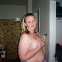 Pic #3 Topless Amateur Bbw Bikini Voyeur