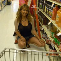 Pic #2 Topless Wife:&nbsp;Nina At Market