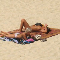 Pic #9 Beach Voyeur:&nbsp;Aussie Birds On The Beach