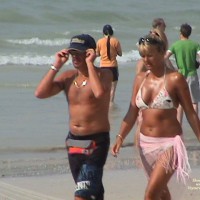 Pic #4 Beach Voyeur:&nbsp;Miky Is Back... Again 2