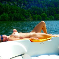 Pic #7 Nude Wife:&nbsp;*SP Day On The Boat