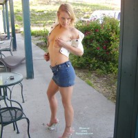 Pic #2 Topless Amateur:&nbsp;*SP Just A Little More
