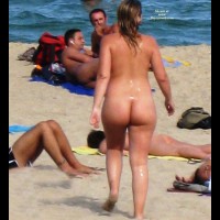 Pic #4 Beach Voyeur:&nbsp;Nude Blonde Showering