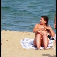 Pic #6 Beach Voyeur:&nbsp;Nude Blonde Showering