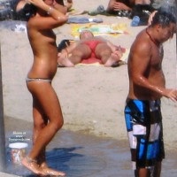Pic #7 Beach Voyeur:&nbsp;Beach Shower