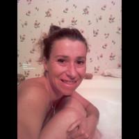 Pic #2 Nude Amateur Girlfriend's Self Phone Pics2