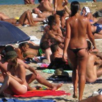 Pic #8 Beach Voyeur:&nbsp;Blonde And Brunette Going To The Shower