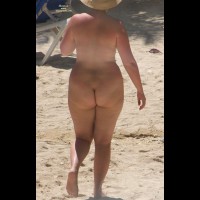 Pic #2 Beach Voyeur:&nbsp;Fannies