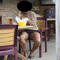 Pic #2 Amateur upskirt:&nbsp;*UM Beer Garden