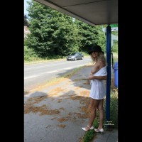Pic #7 Nude Girlfriend on heels:&nbsp;Tina At The Bus Stop