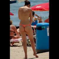 Pic #6 Beach Voyeur:&nbsp;A Stroll At The Beach