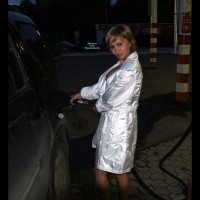 Pic #1 Nude Me on heels:&nbsp;At A Gas Station