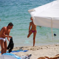 Pic #3 Beach Voyeur:&nbsp;More Friends