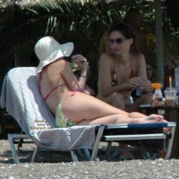 Pic #7 Beach Voyeur:&nbsp;Little White Hat Sunbathing