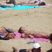 Pic #3 Beach Voyeur:&nbsp;Beach Zaraut 02