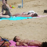Pic #4 Beach Voyeur:&nbsp;Beach Zaraut 02