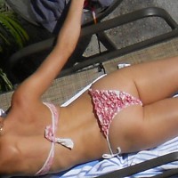 Pic #4 Beach Voyeur:&nbsp;Stunning Woman Wearing A Bikini