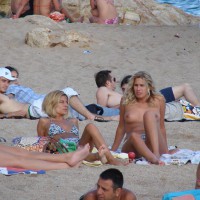 Pic #4 Beach Voyeur:&nbsp;More Sun On The Beach