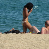 Pic #7 Beach Voyeur:&nbsp;Beach Voyeur: Brown Topless Girl
