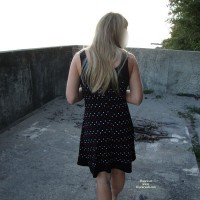 Pic #4 Pantieless Girlfriend:&nbsp;*NS Lucy At The Lake, Part II