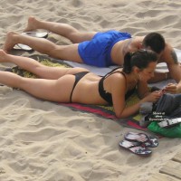 Pic #4 Beach Voyeur:&nbsp;Thongs Busted