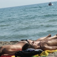 Pic #2 Beach Voyeur:&nbsp;Beach Voyeur