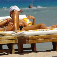 Pic #2 Beach Voyeur:&nbsp;Abu Soma