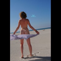 Pic #4 Nude Wife:&nbsp;Sun And ... Whatever :)