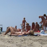 Pic #2 Beach Voyeur:&nbsp;Best Girl !!!