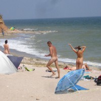 Pic #8 Beach Voyeur:&nbsp;Nice &amp; Round