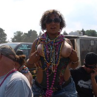 Pic #5 Topless Amateur:&nbsp;Easyriders Rodeo Fowlerville '10
