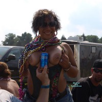 Pic #6 Topless Amateur:&nbsp;Easyriders Rodeo Fowlerville '10