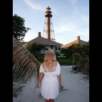 Pic #7 Topless Amateur:&nbsp;*PL Out And About