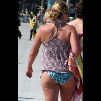 Pic #7 Beach Voyeur:&nbsp;Strong Blonde Showerings