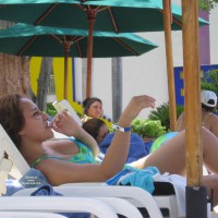 Pic #3 's cleavage:&nbsp;*DB Monte.Salvador