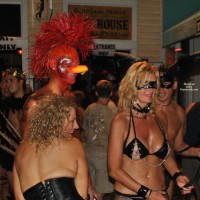 Pic #2 Festival Voyeur:&nbsp;Fantasy Fest 2010