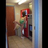 Pic #7 Topless Wife:&nbsp;Fun In The Hotel