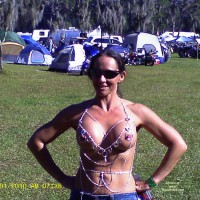 Pic #4 Festival Voyeur:&nbsp;Roscoe's 2010