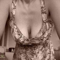 Pic #2 Nude Amateur Balcony Views