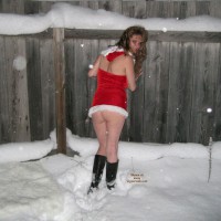 Pic #4 Nude Amateur:&nbsp;*SC Hot In The Snow