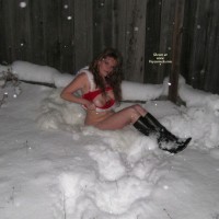 Pic #6 Nude Amateur:&nbsp;*SC Hot In The Snow