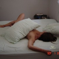 Pic #5 Nude Ex-Girlfriend:&nbsp;Lying In Bed