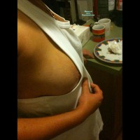 Pic #3 Topless Girlfriend Sexy Singlet Action!!!