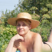 Pic #2 Topless Wife's Friend:&nbsp;Village