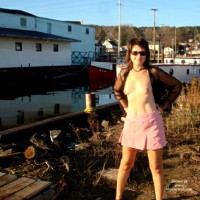 Pic #4 Topless Wife:&nbsp;Midwest Cindy On The Southshore