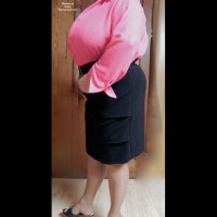 Amateur's cleavage Ms.C Big Hourglass