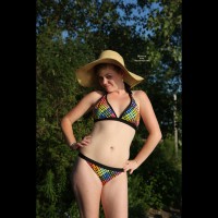 Pic #5 Topless Girlfriend:&nbsp;Remembering Summer